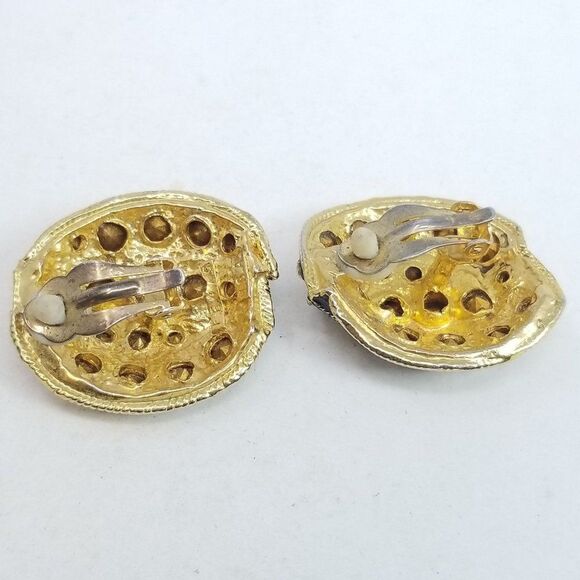 Vintage Retro Rhinestone Clip On Earrings, Black and Gold Tone Setting, Estate - Picture 3 of 5